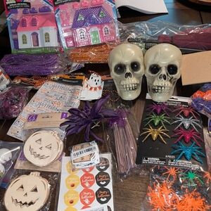 ♥️Halloween Craft Items Wreath Making, Haunted Houses, Wood Crafts DIY